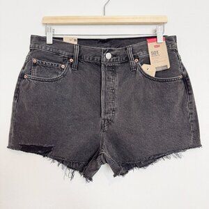 NWT‎ Levi’s 501 High Rise Button Fly Dark Wash Jean Shorts in Black Plus Size 32